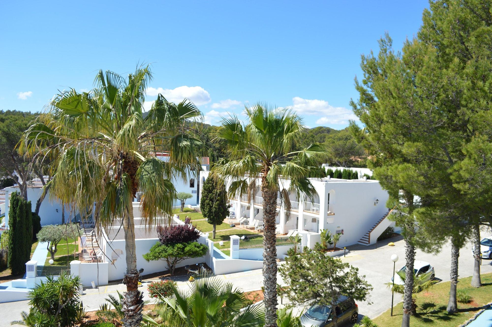 Bg Portinatx Beach Club Hotel Exterior foto